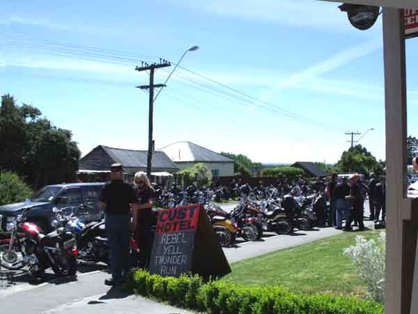 Harley Rebels, Rebel Yell Thunder Run at the Cust Hotel